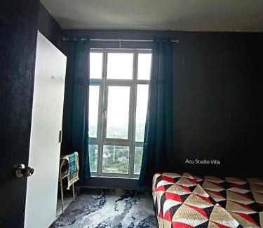Nilai Apartment | Top-Rated Acu Studio Villa Mesahill with Oceanfront Pool