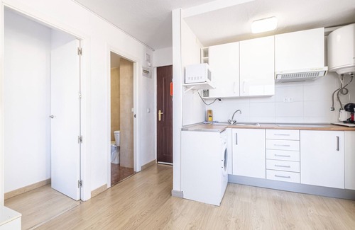Rincon de Loix Apartment | Relaxing Retreat at Acuarium 3-13-A, Near Levante Beach