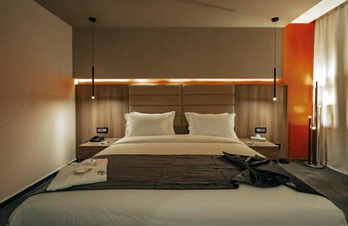 Hydra Hotel | Relax at AD HOTEL HYDRA - 4-Star Oceanfront Escape
