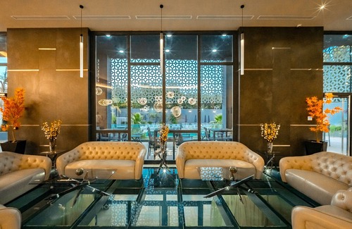Ben ʼAknoun Hotel | Relax at AD Hotel Hydra: Eco-Friendly Comforts Await