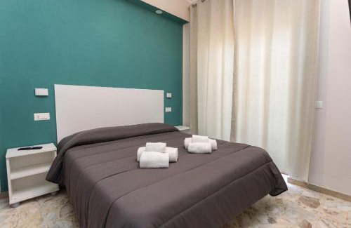 Praia a Mare Bed & Breakfast | Steps from the Sea: Family-Friendly Ocean View Hotel
