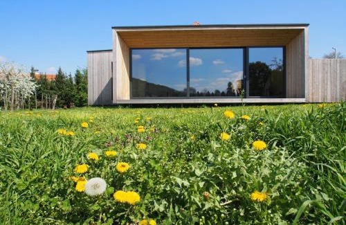 Mautern an der Donau Hotel | Pet-Friendly Retreat at ad vineas Gästehaus Nikolaihof