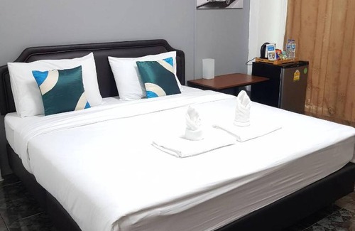Bang Pakok Apartment | Highly Rated ADA Apartment - Perfect for Families