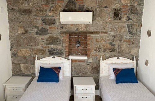 Urla Hotel | Discover Ada Han Butik Otel: Guest Rated 9.4 with Kitchen