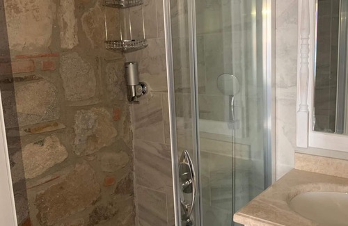 Urla Hotel | Discover Ada Han Butik Otel: Guest Rated 9.4 with Kitchen