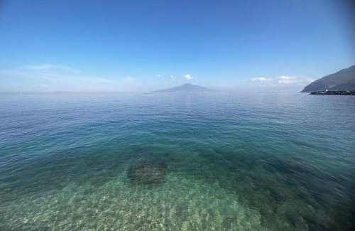 Castellammare di Stabia Apartment | Exceptional Family Getaway at Ada Home with Hot Tub