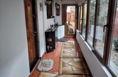 Craiova House | Pet-Friendly Ada-Ini House: Family-Approved Stay at 9/10
