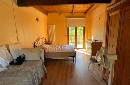 Novaretto House | Exceptional Adagio Guesthouse: Family-Friendly with Kitchen