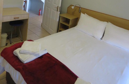 Still Bay Apartment | Experience Adagio Self Catering with Ocean Views & Accessibility