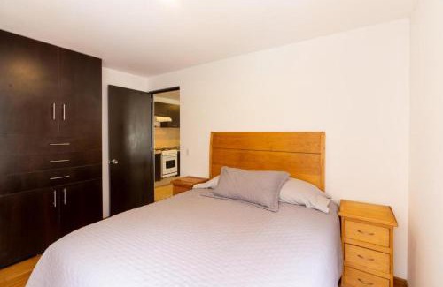 Legaria House | Inviting Adam's Home with Fast Internet Near Polanco