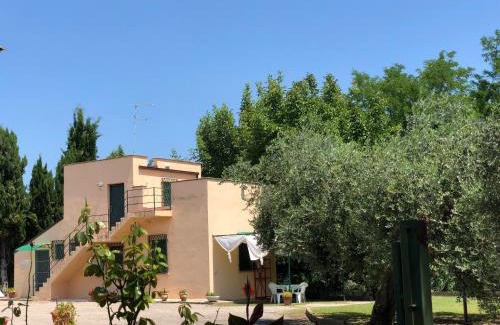 Collecorvino House | Pet-Friendly Adamasseria Case Vacanza with Oceanfront Views