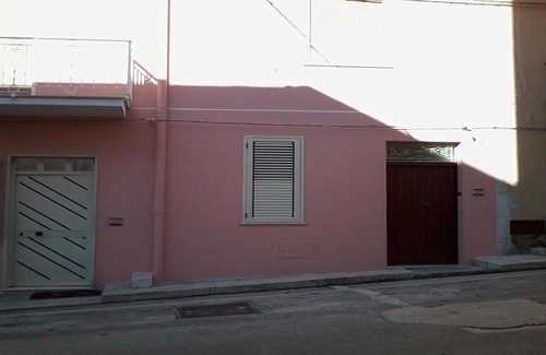 Calatafimi Bed & Breakfast | Adamo: Family-Friendly Retreat with Breakfast & Hot Tub