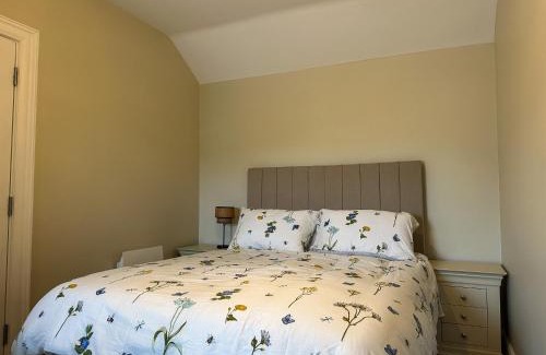 Tullamore Apartment | Adams Complex: Family-Friendly Retreat with Great Reviews