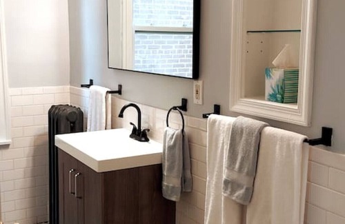 Adams Morgan Bed & Breakfast | Adams Morgan: 1 Bedroom with Breakfast and High Ratings