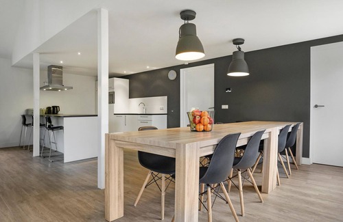 Midlaren House | Cozy Adapted Holiday Home Near Zuidlaardermeer
