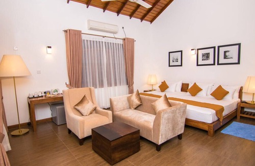 Mahiyanganaya House | Discover Adaviya Resort: Relaxing Retreat with Pool & Dining