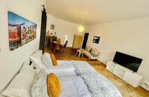 Frederikshavn House | Family-Friendly Aday Suite with Comfort and Convenience