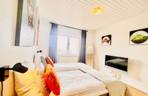 Norresundby Apartment | Modern Apartment at aday in Nørresundby with Spa & Kitchen