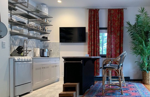 Rockport Bed & Breakfast | Guest Rated: 9.8 at Addison Choate Inn with Breakfast Included