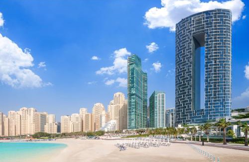 Dubai Marina Resort | Idyllic Address Beach Resort with Oceanfront Views