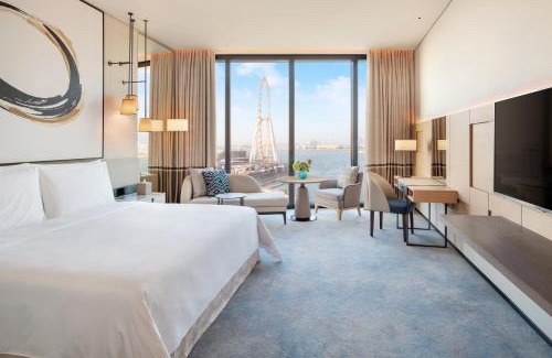 Dubai Marina Resort | Idyllic Address Beach Resort with Oceanfront Views