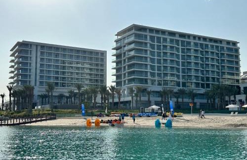 Muharraq Apartment | Relax at Address Beach Resort Residence Bahrain - 4 Stars
