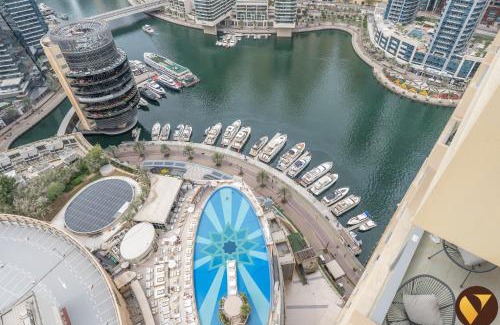 Dubai Marina Apartment | Address Marina - One Bedroom Apartment located 30th Floor with Marina Mall and Sheikh Zaid View and access to all amenities - attached to Dubai Marina Mall