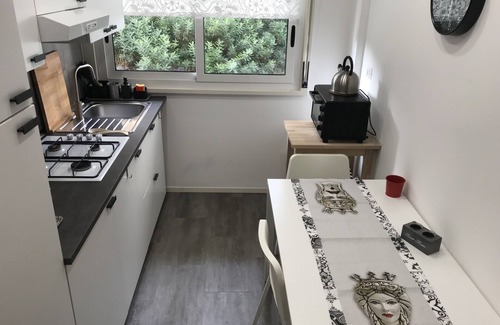 Borgo-Sanzio Apartment | Top-Rated Ade Home with Kitchen Amenities Awaits You