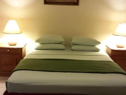 Bacolet House | Budget-Friendly Comfort at Ade's Domicil - Guest Rated 9/10