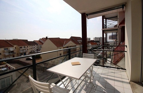 Hardelot-Plage Apartment | Beachside 2-Bedroom Apartment with Ocean View & Top Rating