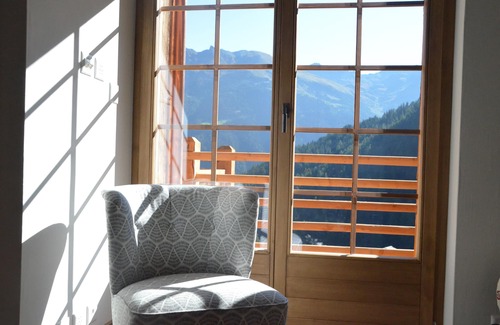 Grimentz Apartment | Idyllic Adelaide B9: Prime Penthouse Near Grimentz Piste