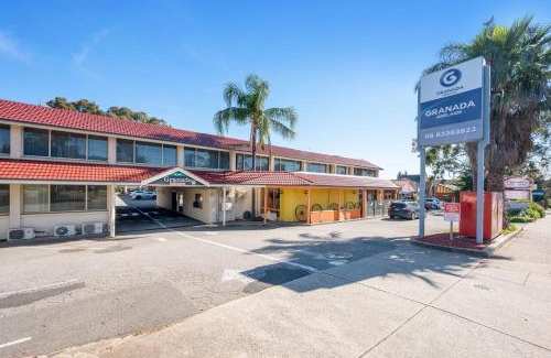 Glenunga Hotel | Convenient Adelaide Granada Motor Inn with Pool & Breakfast