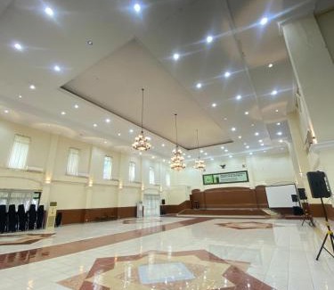 Ciputat Timur Hotel | Adia Convention Center Hotel