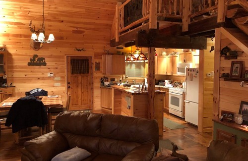 Athol Cabin | Adirondack Cabin Getaway: Perfect for Family Retreats