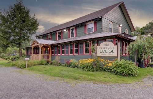 Caroga Lake House | Experience Adirondack Memories with Oceanfront Bliss