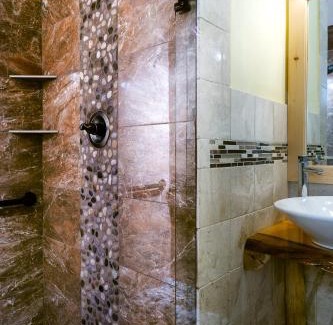 Wilmington Cabin | Discover Adirondack Spruce Lodge: 4-Star Family Retreat