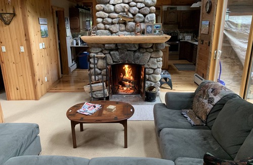 Old Forge House | Adirondack Waterfront Lodge: Guest Rated 9.8 & Lake Views