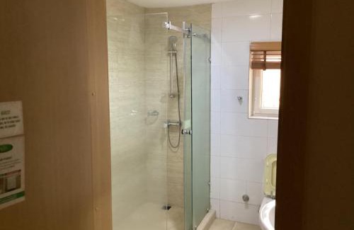Ibadan Hotel | Comfortable Stay at Adis Hotels Ibadan with Family Amenities