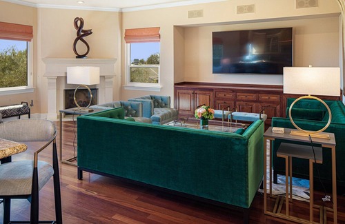 Santa Rosa House | Experience Healdsburg/Kenwood with Pool, Hot Tub & More!