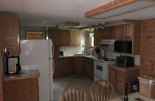 Croghan House | Adventure Retreat with Kayaks, Trails & Pet-Friendly Amenities