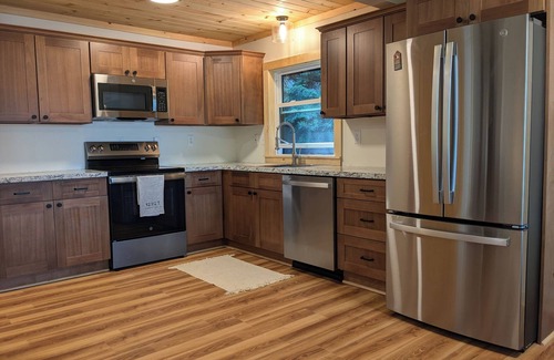 Cranberry Lake Cottage | Relaxing ADK Waterfront Cottage on Beautiful Cranberry Lake