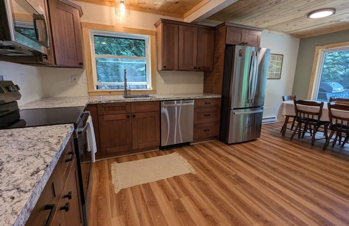 Cranberry Lake Cottage | Relaxing ADK Waterfront Cottage on Beautiful Cranberry Lake