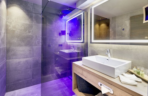 Madseit Hotel | Discover Adler Inn Tyrol Mountain Resort - 4-Star Retreat