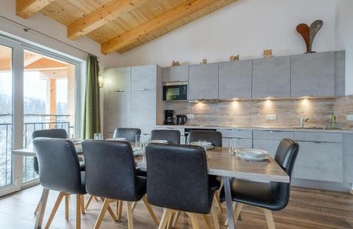 Werfenweng Apartment | Adlerblick Hotel: Family-Friendly Retreat with Spa Access
