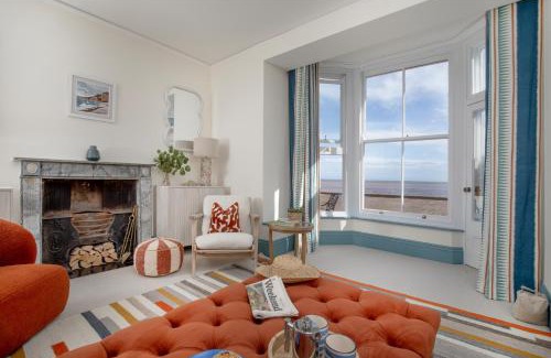 Budleigh Salterton House | Admirals Hard