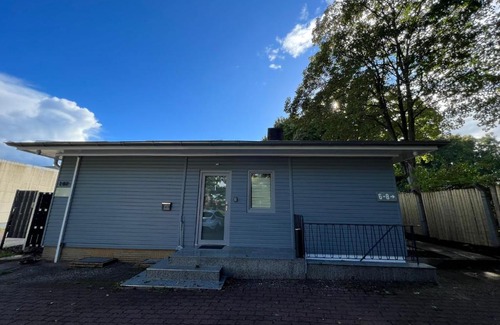 Wedel House | Comfortable Ado Pension: Family-Friendly & Accessible Stay
