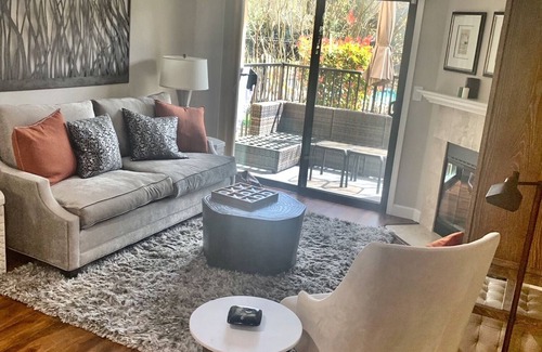 Healdsburg Apartment | Cozy 2 Bedroom Apartment with Pool and Pet-Friendly Perks