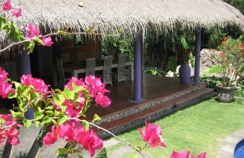 Cepaka Villa | Elegant 3BR Villa with Pool & Garden Near Tanah Lot