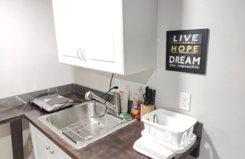 Noblesville Apartment | Charming Suite Steps from Downtown Noblesville, Pet Friendly