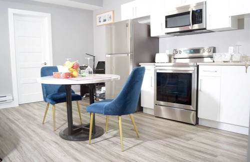 Northeast Edmonton House | Charming New 2-Bedroom Basement Suite with Breakfast Included